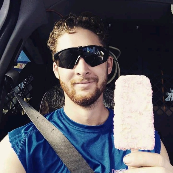 Meet your Posher, Phill - Picture 1 of 1